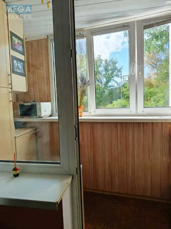 Оренда 1 кімнатної квартири, <a class="location-link" href="/kiev/" title="Недвижимость Київ">Київ</a>, <a class="location-link" href="/kiev/dneprovskij/" title="Недвижимость Дніпровський район">Дніпровський р-н</a>, Березняківська вул., 2 (изображение 4)