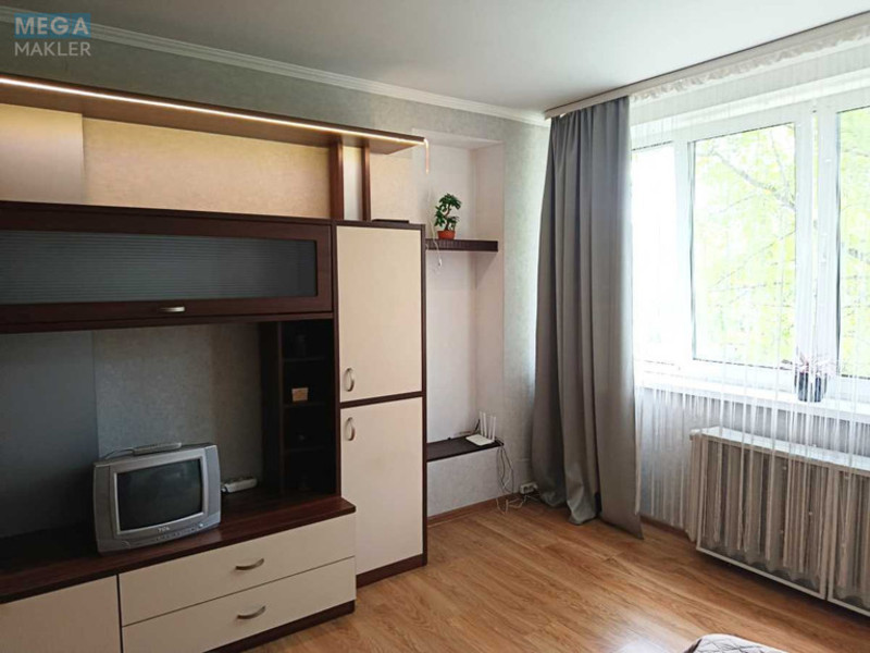 Оренда 1 кімнатної квартири, <a class="location-link" href="/kiev/" title="Недвижимость Київ">Київ</a>, <a class="location-link" href="/kiev/dneprovskij/" title="Недвижимость Дніпровський район">Дніпровський р-н</a>, Березняківська вул., 2 (изображение 8)