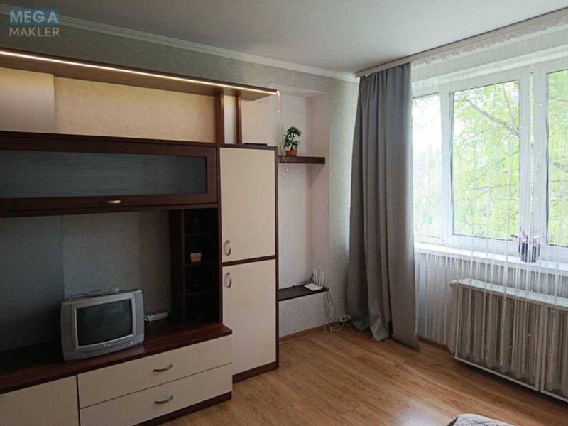 Оренда 1 кімнатної квартири, <a class="location-link" href="/kiev/" title="Недвижимость Київ">Київ</a>, <a class="location-link" href="/kiev/dneprovskij/" title="Недвижимость Дніпровський район">Дніпровський р-н</a>, Березняківська вул., 2 (изображение 9)