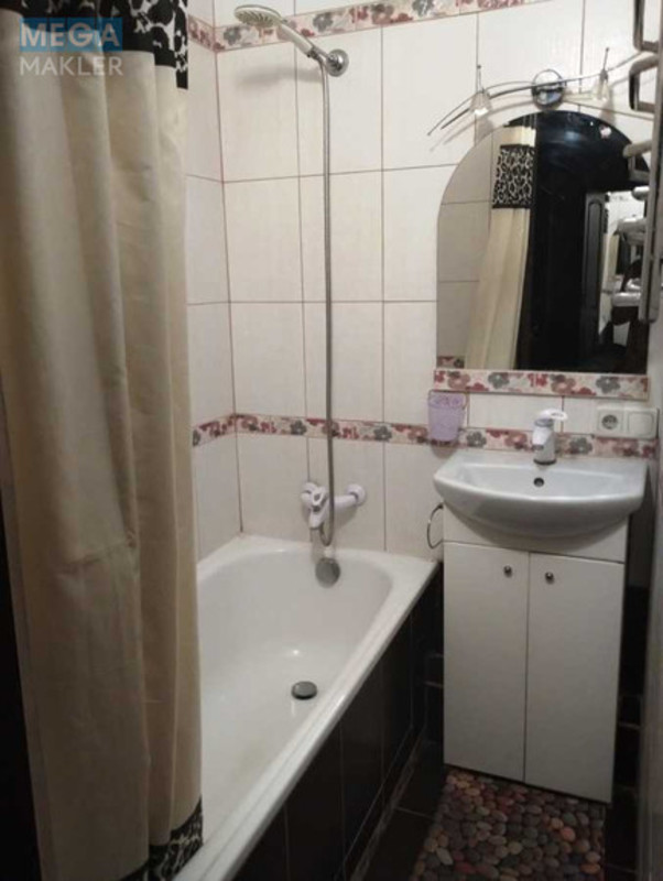 Оренда 1 кімнатної квартири, <a class="location-link" href="/kiev/" title="Недвижимость Київ">Київ</a>, <a class="location-link" href="/kiev/dneprovskij/" title="Недвижимость Дніпровський район">Дніпровський р-н</a>, Березняківська вул., 2 (изображение 13)