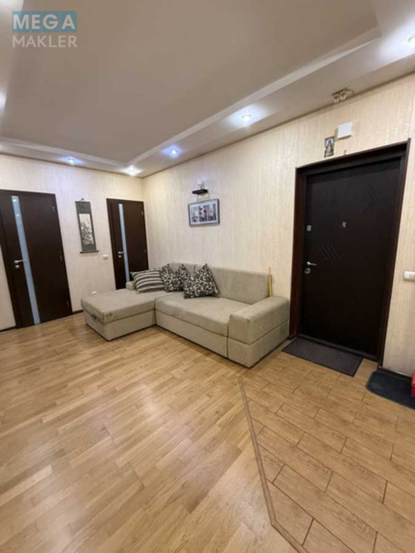 Продаж 2 кімнатної квартири (82,2/60/20), 20 пов. 25 пов. будинку, <a class="location-link" href="/kiev/" title="Недвижимость Київ">Київ</a>, <a class="location-link" href="/kiev/svyatoshinskij/" title="Недвижимость Святошинський район">Святошинський р-н</a>, Депутатська вул., 23А (изображение 5)
