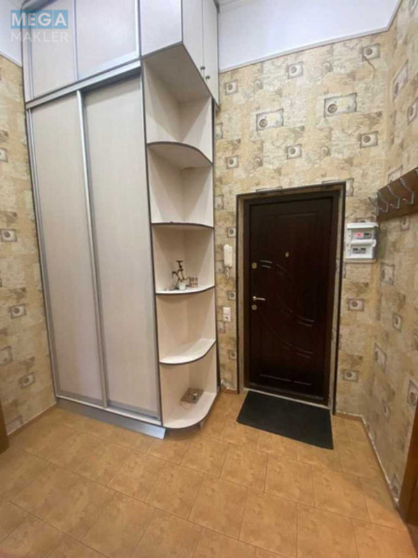 Оренда 1 кімнатної квартири, <a class="location-link" href="/kiev/" title="Недвижимость Київ">Київ</a>, <a class="location-link" href="/kiev/pecherskij/" title="Недвижимость Печерський район">Печерський р-н</a>, Басейна вул., 12 (изображение 9)