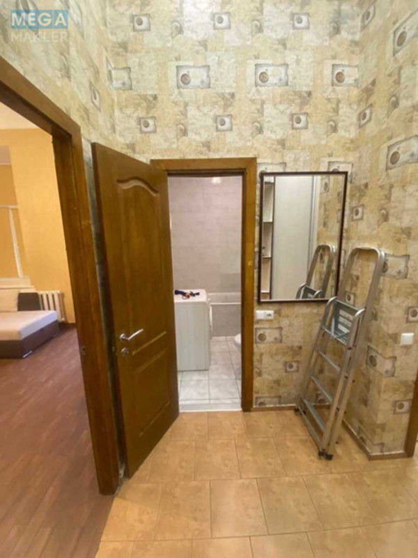 Оренда 1 кімнатної квартири, <a class="location-link" href="/kiev/" title="Недвижимость Київ">Київ</a>, <a class="location-link" href="/kiev/pecherskij/" title="Недвижимость Печерський район">Печерський р-н</a>, Басейна вул., 12 (изображение 11)