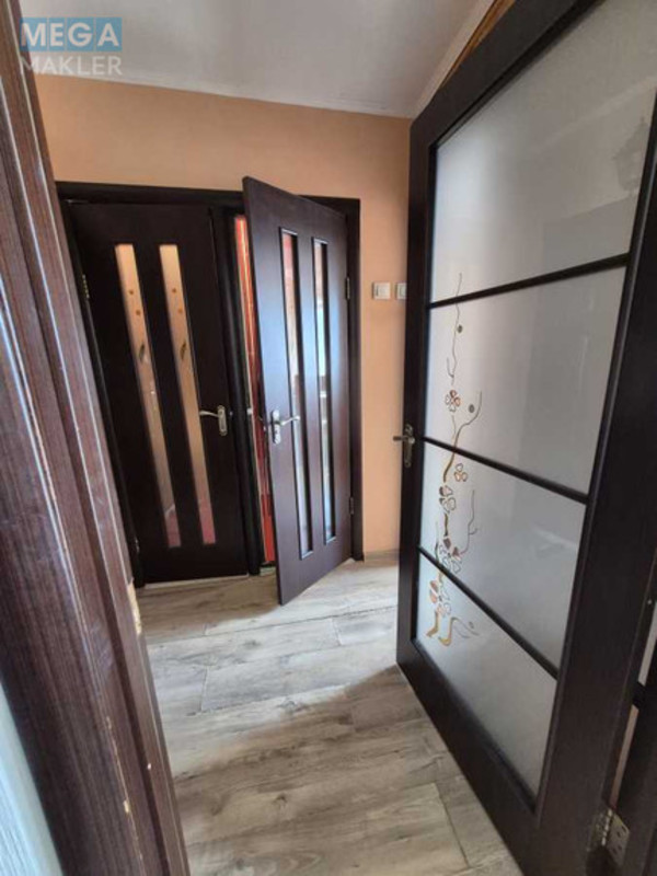 Продаж 1 кімнатної квартири (30/18/7), 7 пов. 9 пов. будинку, <a class="location-link" href="/kiev/" title="Недвижимость Київ">Київ</a>, <a class="location-link" href="/kiev/svyatoshinskij/" title="Недвижимость Святошинський район">Святошинський р-н</a>, Леся Курбаса просп., 10г (изображение 6)