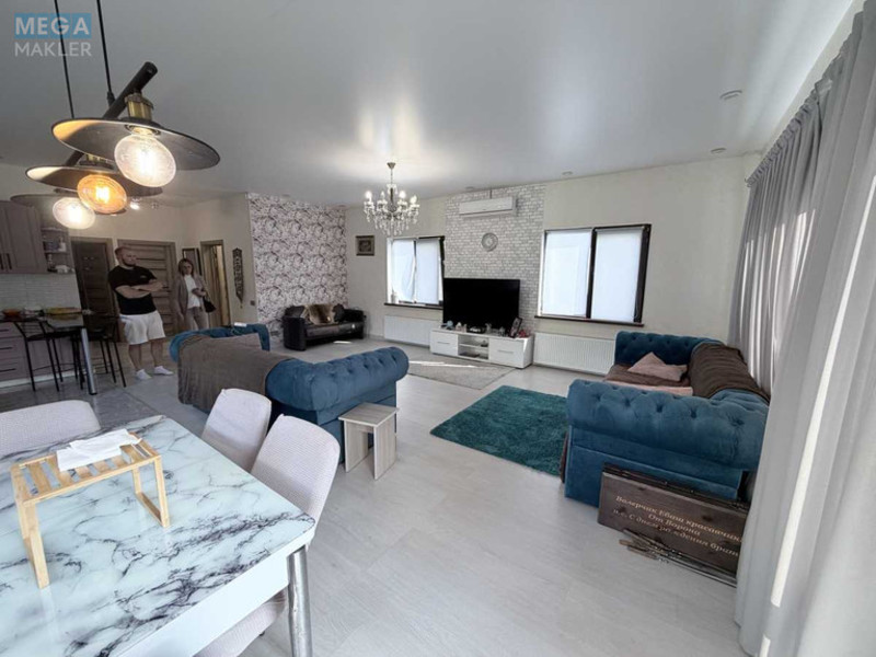Продаж дома, 3&nbsp;поверху, 400&nbsp;кв.м, 3&nbsp;кімнати, ділянка 4&nbsp;сотки, <a class="location-link" href="/kiev/" title="Недвижимость Київ">Київ</a>, <a class="location-link" href="/kiev/desnyanskij/" title="Недвижимость Деснянський район">Деснянський р-н</a>, Броварський просп., 47а (изображение 24)