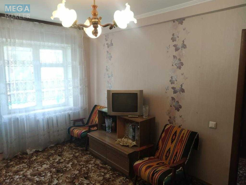 Продаж 1 кімнатної квартири (29/16/7), 3 пов. 5 пов. будинку, <a class="location-link" href="/kiev/" title="Недвижимость Київ">Київ</a>, <a class="location-link" href="/kiev/dneprovskij/" title="Недвижимость Дніпровський район">Дніпровський р-н</a>, Космічна вул., 5 (изображение 8)