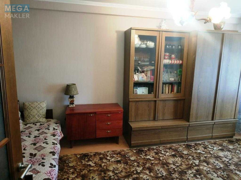 Продаж 1 кімнатної квартири (29/16/7), 3 пов. 5 пов. будинку, <a class="location-link" href="/kiev/" title="Недвижимость Київ">Київ</a>, <a class="location-link" href="/kiev/dneprovskij/" title="Недвижимость Дніпровський район">Дніпровський р-н</a>, Космічна вул., 5 (изображение 11)