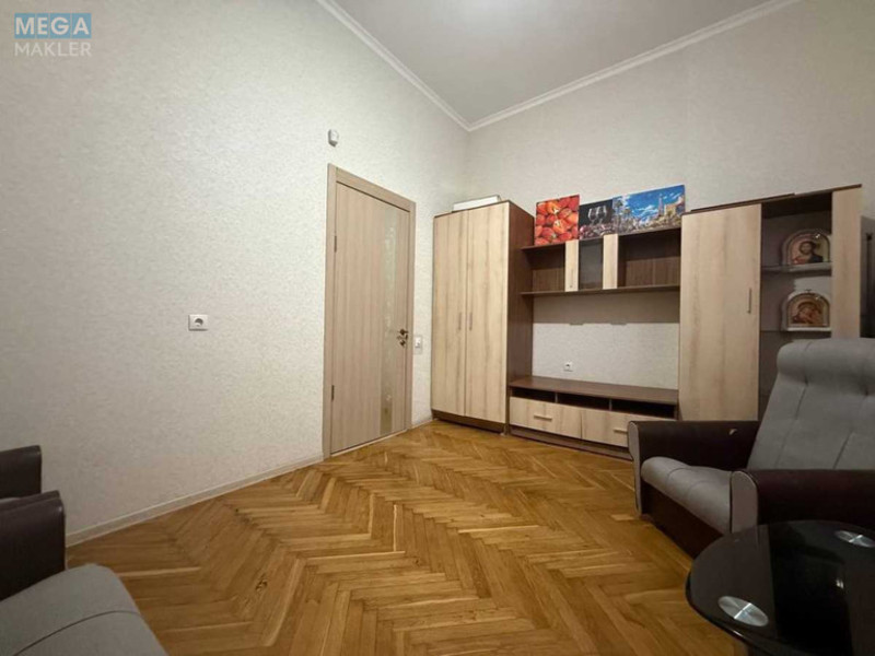 Оренда 3 кімнатної квартири, <a class="location-link" href="/odessa/" title="Недвижимость Одеса">Одеса</a>, <a class="location-link" href="/odessa/primorskij/" title="Недвижимость Приморський район">Приморський р-н</a>, Ришельевская, 26 (изображение 8)