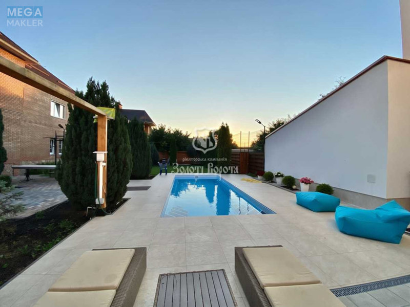 Продаж дома, 3&nbsp;поверху, 475&nbsp;кв.м, 7&nbsp;кімнат, ділянка 15&nbsp;соток, <a class="location-link" href="/gatnoe/" title="Недвижимость Гатне">Гатне</a>, Абрикосова вул., 15 (изображение 4)