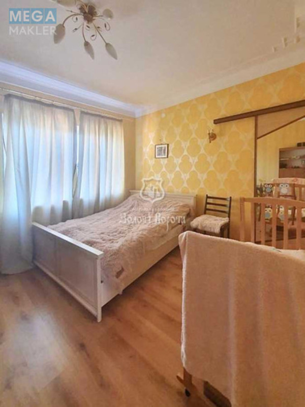 Продаж дома, 3&nbsp;поверху, 475&nbsp;кв.м, 7&nbsp;кімнат, ділянка 15&nbsp;соток, <a class="location-link" href="/gatnoe/" title="Недвижимость Гатне">Гатне</a>, Абрикосова вул., 15 (изображение 16)