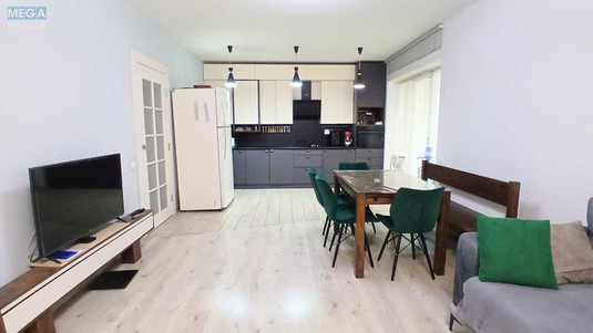 Продаж дома, 3&nbsp;поверху, 132&nbsp;кв.м, 4&nbsp;кімнати, ділянка 1,50&nbsp;сотка, <a class="location-link" href="/sofievskaya-borshagovka/" title="Недвижимость Софіївська Борщагівка">Софіївська Борщагівка</a>, Ярошівська, 44 (изображение 4)