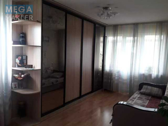 Оренда 2 кімнатної квартири, <a class="location-link" href="/kiev/" title="Недвижимость Київ">Київ</a>, <a class="location-link" href="/kiev/solomenskij/" title="Недвижимость Солом'янський район">Солом'янський р-н</a>, Ушинского ул., 18 (изображение 3)