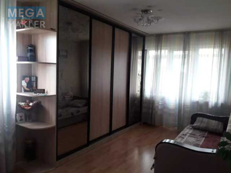 Оренда 2 кімнатної квартири, <a class="location-link" href="/kiev/" title="Недвижимость Київ">Київ</a>, <a class="location-link" href="/kiev/solomenskij/" title="Недвижимость Солом'янський район">Солом'янський р-н</a>, Ушинского ул., 18 (изображение 3)