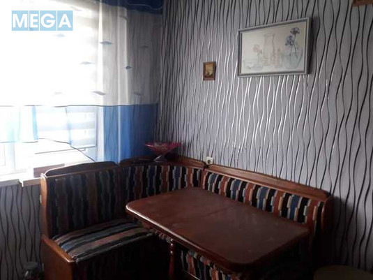 Оренда 2 кімнатної квартири, <a class="location-link" href="/kiev/" title="Недвижимость Київ">Київ</a>, <a class="location-link" href="/kiev/solomenskij/" title="Недвижимость Солом'янський район">Солом'янський р-н</a>, Ушинского ул., 18 (изображение 9)
