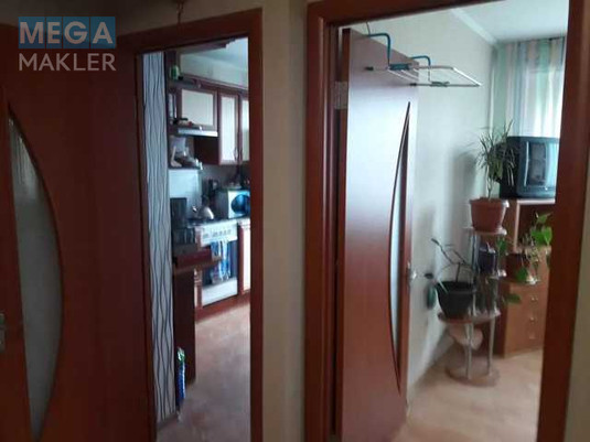 Оренда 2 кімнатної квартири, <a class="location-link" href="/kiev/" title="Недвижимость Київ">Київ</a>, <a class="location-link" href="/kiev/solomenskij/" title="Недвижимость Солом'янський район">Солом'янський р-н</a>, Ушинского ул., 18 (изображение 21)