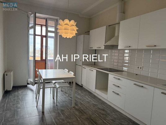 Продаж 2 кімнатної квартири (83/45/15), 15 пов. 18 пов. будинку, <a class="location-link" href="/kiev/" title="Недвижимость Київ">Київ</a>, <a class="location-link" href="/kiev/pecherskij/" title="Недвижимость Печерський район">Печерський р-н</a>, Євгена Коновальця вул., 36в (изображение 7)
