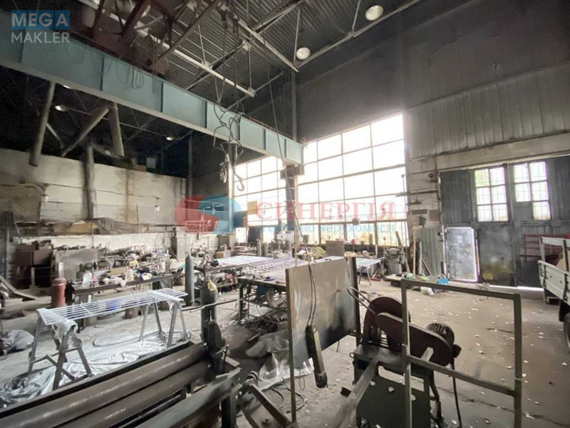 Продаж комплексу будівель та споруд, 400&nbsp;кв.м, под производство, <a class="location-link" href="/kiev/" title="Недвижимость Київ">Київ</a>, <a class="location-link" href="/kiev/darnickij/" title="Недвижимость Дарницький район">Дарницький р-н</a>, Автопаркова вул. (изображение 6)