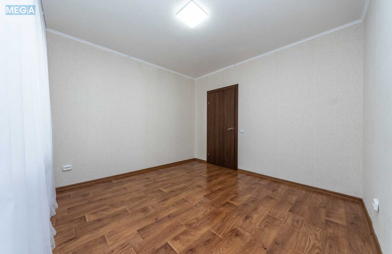 Оренда 3 кімнатної квартири, <a class="location-link" href="/kiev/" title="Недвижимость Київ">Київ</a>, <a class="location-link" href="/kiev/obolonskij/" title="Недвижимость Оболонський район">Оболонський р-н</a>, Балтійський пров., 1 (изображение 8)