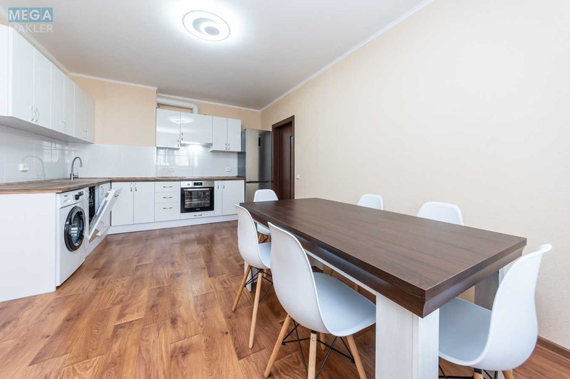 Оренда 3 кімнатної квартири, <a class="location-link" href="/kiev/" title="Недвижимость Київ">Київ</a>, <a class="location-link" href="/kiev/obolonskij/" title="Недвижимость Оболонський район">Оболонський р-н</a>, Балтійський пров., 1 (изображение 14)