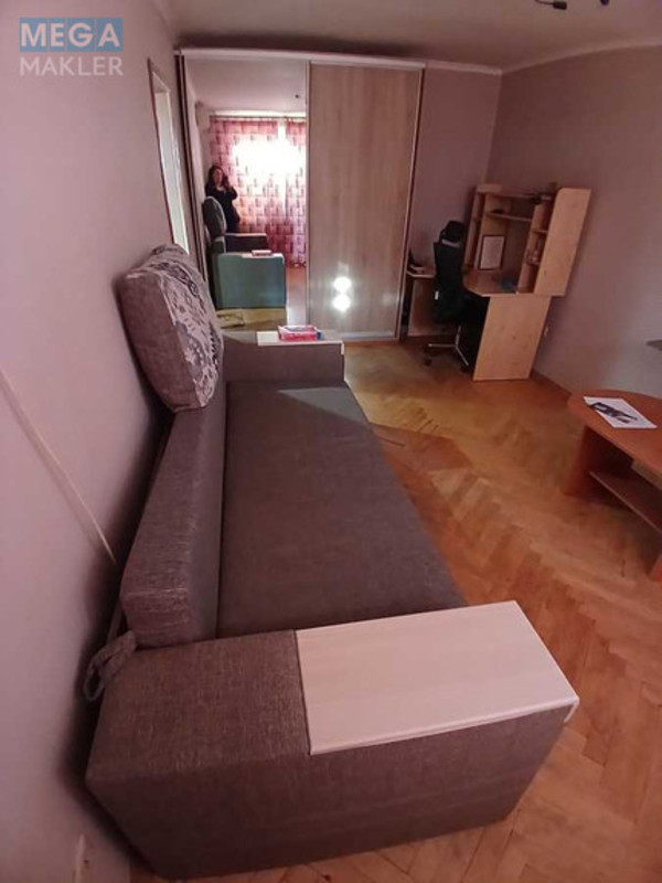 Продаж 1 кімнатної квартири (30/17/6), 3 пов. 5 пов. будинку, <a class="location-link" href="/kiev/" title="Недвижимость Київ">Київ</a>, <a class="location-link" href="/kiev/dneprovskij/" title="Недвижимость Дніпровський район">Дніпровський р-н</a>, Праці бульв., 2 (изображение 4)