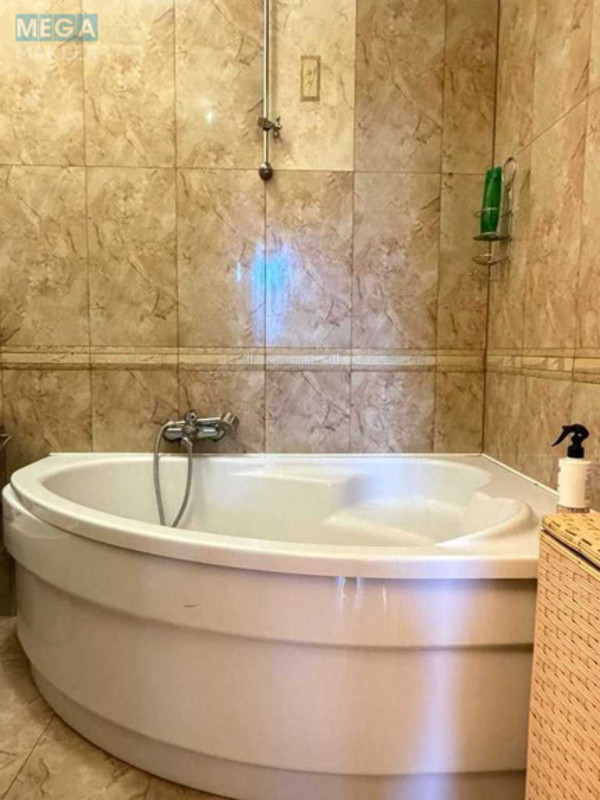 Оренда 2 кімнатної квартири, <a class="location-link" href="/odessa/" title="Недвижимость Одеса">Одеса</a>, <a class="location-link" href="/odessa/primorskij/" title="Недвижимость Приморський район">Приморський р-н</a>, переулок Лобановского, 1/1 (изображение 10)
