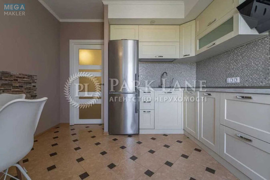 Продаж 3 кімнатної квартири (100/56/13), 10 пов. 18 пов. будинку, <a class="location-link" href="/kiev/" title="Недвижимость Київ">Київ</a>, <a class="location-link" href="/kiev/solomenskij/" title="Недвижимость Солом'янський район">Солом'янський р-н</a>, Гарматна вул., 38а (изображение 17)