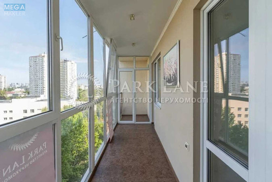 Продаж 3 кімнатної квартири (100/56/13), 10 пов. 18 пов. будинку, <a class="location-link" href="/kiev/" title="Недвижимость Київ">Київ</a>, <a class="location-link" href="/kiev/solomenskij/" title="Недвижимость Солом'янський район">Солом'янський р-н</a>, Гарматна вул., 38а (изображение 22)