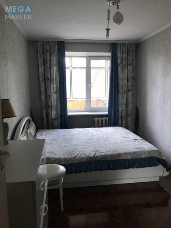 Оренда 3 кімнатної квартири, <a class="location-link" href="/kiev/" title="Недвижимость Київ">Київ</a>, <a class="location-link" href="/kiev/solomenskij/" title="Недвижимость Солом'янський район">Солом'янський р-н</a>, Єреванська вул., 32 (изображение 5)