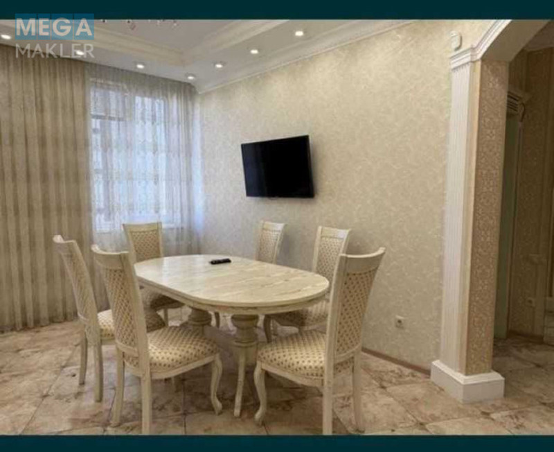 Оренда 3 кімнатної квартири, <a class="location-link" href="/kiev/" title="Недвижимость Київ">Київ</a>, <a class="location-link" href="/kiev/pecherskij/" title="Недвижимость Печерський район">Печерський р-н</a>, Василя Тютюнника вул., 37/1 (изображение 3)