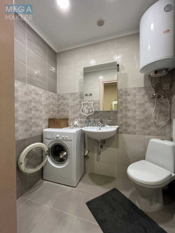 Продаж 2 кімнатної квартири (72,9/35,1/12,1), 6 пов. 25 пов. будинку, <a class="location-link" href="/kiev/" title="Недвижимость Київ">Київ</a>, <a class="location-link" href="/kiev/goloseevskij/" title="Недвижимость Голосіївський район">Голосіївський р-н</a>, Михайла Ломоносова вул., 34А (изображение 11)