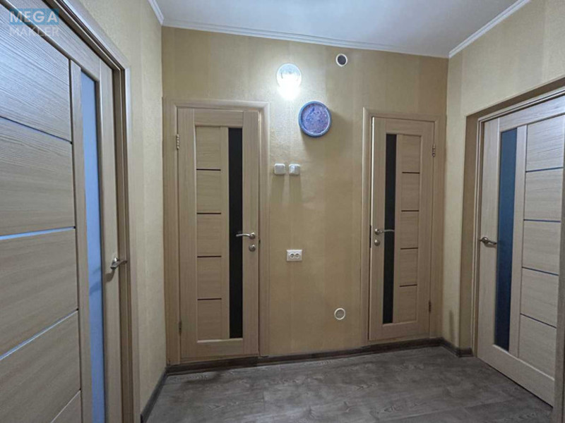 Продаж 3 кімнатної квартири (74,5/42/7,5), 1 пов. 10 пов. будинку, <a class="location-link" href="/kiev/" title="Недвижимость Київ">Київ</a>, <a class="location-link" href="/kiev/goloseevskij/" title="Недвижимость Голосіївський район">Голосіївський р-н</a>, Ломоносова ул., 8 (изображение 6)