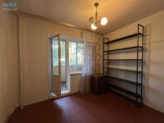 Продаж 3 кімнатної квартири (74,5/42/7,5), 1 пов. 10 пов. будинку, <a class="location-link" href="/kiev/" title="Недвижимость Київ">Київ</a>, <a class="location-link" href="/kiev/goloseevskij/" title="Недвижимость Голосіївський район">Голосіївський р-н</a>, Ломоносова ул., 8 (изображение 7)