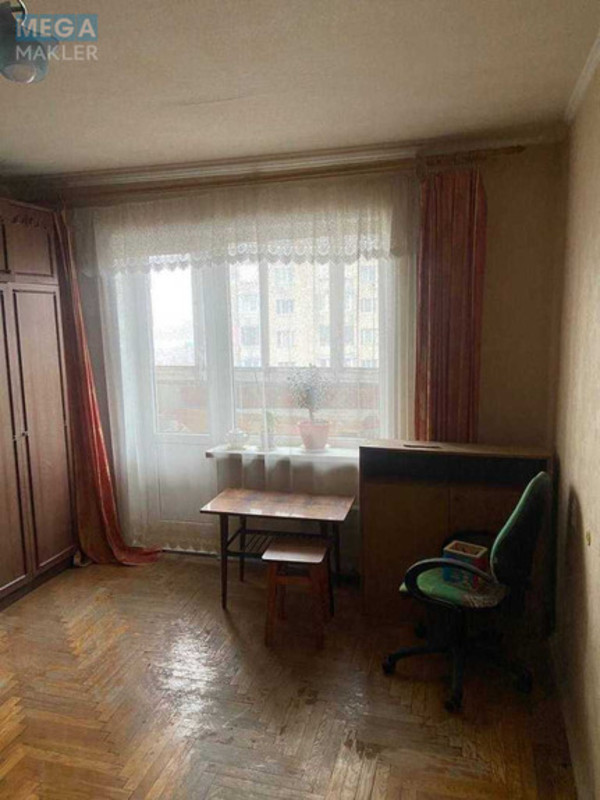 Продаж 1 кімнатної квартири (34/18/7), 7 пов. 9 пов. будинку, <a class="location-link" href="/kiev/" title="Недвижимость Київ">Київ</a>, <a class="location-link" href="/kiev/svyatoshinskij/" title="Недвижимость Святошинський район">Святошинський р-н</a>, Жолудєва вул., 1 (изображение 3)
