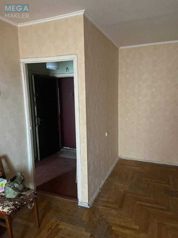 Продаж 1 кімнатної квартири (34/18/7), 7 пов. 9 пов. будинку, <a class="location-link" href="/kiev/" title="Недвижимость Київ">Київ</a>, <a class="location-link" href="/kiev/svyatoshinskij/" title="Недвижимость Святошинський район">Святошинський р-н</a>, Жолудєва вул., 1 (изображение 5)