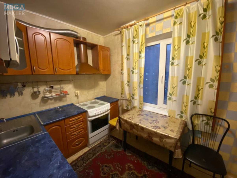 Оренда 1 кімнатної квартири, <a class="location-link" href="/kiev/" title="Недвижимость Київ">Київ</a>, <a class="location-link" href="/kiev/desnyanskij/" title="Недвижимость Деснянський район">Деснянський р-н</a>, Николая Лаврухина ул., 11 (изображение 2)