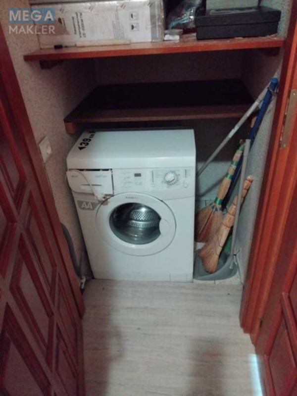 Оренда 1 кімнатної квартири, <a class="location-link" href="/kiev/" title="Недвижимость Київ">Київ</a>, <a class="location-link" href="/kiev/pecherskij/" title="Недвижимость Печерський район">Печерський р-н</a>, Старонаводницкая ул., 8а (изображение 6)