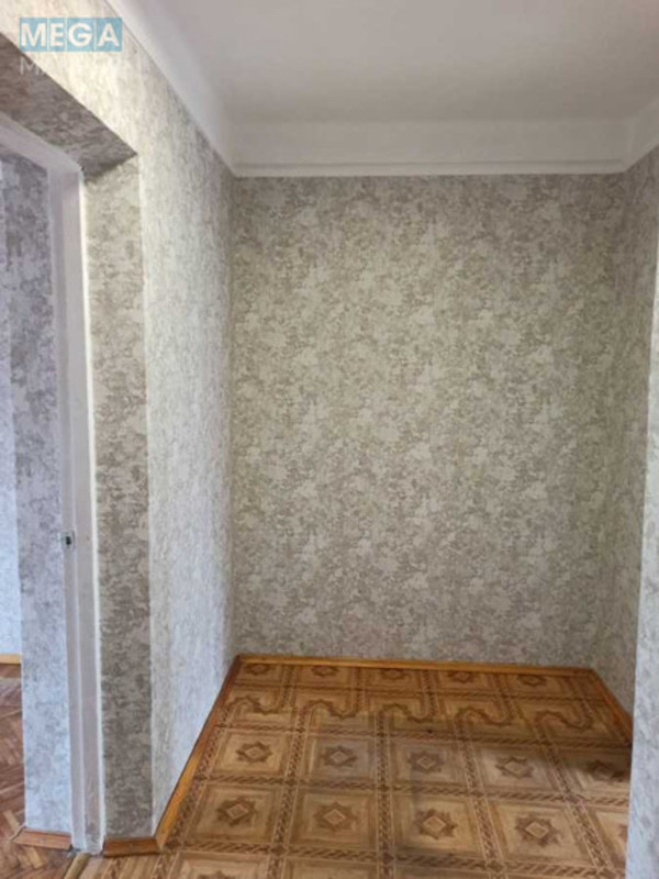 Продаж 1 кімнатної квартири (31,6/15/8), 5 пов. 5 пов. будинку, <a class="location-link" href="/kiev/" title="Недвижимость Київ">Київ</a>, <a class="location-link" href="/kiev/solomenskij/" title="Недвижимость Солом'янський район">Солом'янський р-н</a>, Тополева вул., 6 (изображение 10)