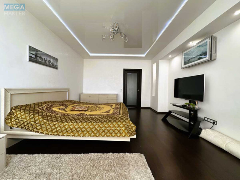 Оренда 2 кімнатної квартири, <a class="location-link" href="/kiev/" title="Недвижимость Київ">Київ</a>, <a class="location-link" href="/kiev/shevchenkovskij/" title="Недвижимость Шевченківський район">Шевченківський р-н</a>, Сікорського вул., 1 (изображение 3)