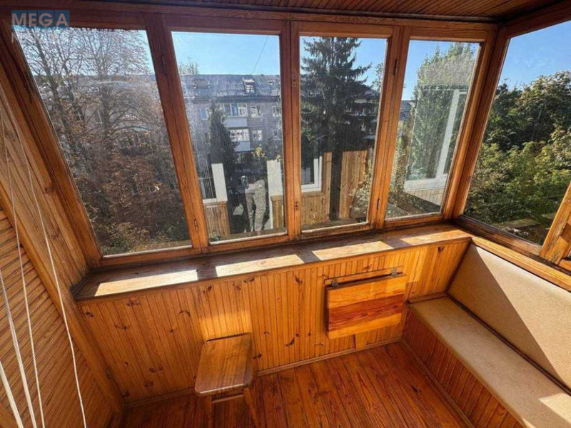Оренда 2 кімнатної квартири, <a class="location-link" href="/kiev/" title="Недвижимость Київ">Київ</a>, <a class="location-link" href="/kiev/solomenskij/" title="Недвижимость Солом'янський район">Солом'янський р-н</a>, Генерала Шаповала вул., 14 (изображение 12)