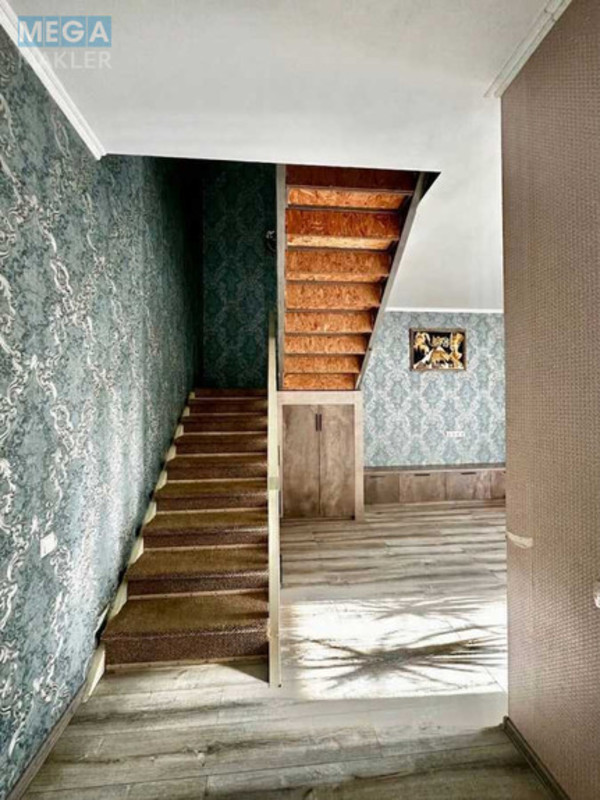 Продаж дома, 2&nbsp;поверху, 147&nbsp;кв.м, 5&nbsp;кімнат, ділянка 3&nbsp;сотки, <a class="location-link" href="/kiev/" title="Недвижимость Київ">Київ</a>, <a class="location-link" href="/kiev/dneprovskij/" title="Недвижимость Дніпровський район">Дніпровський р-н</a>, Центрально-садова вул., 50А (изображение 6)