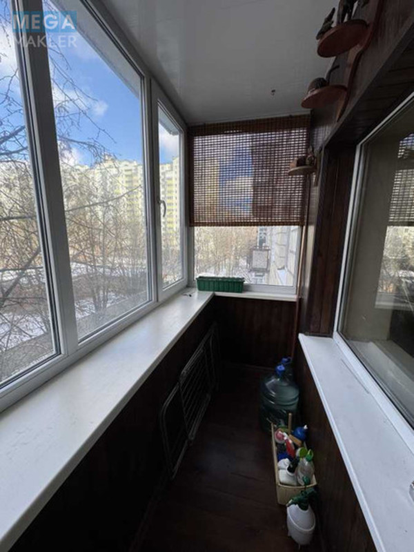 Продаж 3 кімнатної квартири (72/41/8), 5 пов. 9 пов. будинку, <a class="location-link" href="/kiev/" title="Недвижимость Київ">Київ</a>, <a class="location-link" href="/kiev/goloseevskij/" title="Недвижимость Голосіївський район">Голосіївський р-н</a>, Ломоносова ул., 24 (изображение 5)