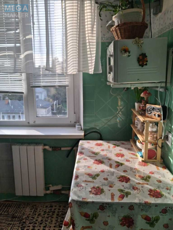 Продаж 2 кімнатної квартири (50/27/6), 9 пов. 9 пов. будинку, <a class="location-link" href="/kiev/" title="Недвижимость Київ">Київ</a>, <a class="location-link" href="/kiev/solomenskij/" title="Недвижимость Солом'янський район">Солом'янський р-н</a>, Дністровська вул., 17 (изображение 3)