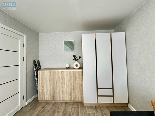 Оренда 1 кімнатної квартири, <a class="location-link" href="/kiev/" title="Недвижимость Київ">Київ</a>, <a class="location-link" href="/kiev/svyatoshinskij/" title="Недвижимость Святошинський район">Святошинський р-н</a>, Симиренка вул., 20 (изображение 8)