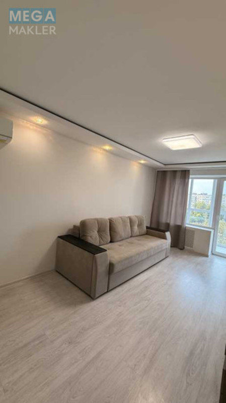 Продаж 3 кімнатної квартири (64/?/8), 8 пов. 9 пов. будинку, <a class="location-link" href="/dnepropetrovsk/" title="Недвижимость Дніпра">Дніпро</a>, Проспект Слобожанський, 19 (изображение 7)