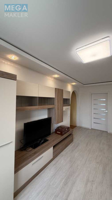 Продаж 3 кімнатної квартири (64/?/8), 8 пов. 9 пов. будинку, <a class="location-link" href="/dnepropetrovsk/" title="Недвижимость Дніпра">Дніпро</a>, Проспект Слобожанський, 19 (изображение 10)