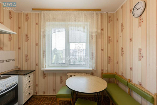 Продаж 2 кімнатної квартири (59,8/29,3/8,2), 9 пов. 16 пов. будинку, <a class="location-link" href="/kiev/" title="Недвижимость Київ">Київ</a>, <a class="location-link" href="/kiev/svyatoshinskij/" title="Недвижимость Святошинський район">Святошинський р-н</a>, Клавдіївська вул., 23/15 (изображение 7)
