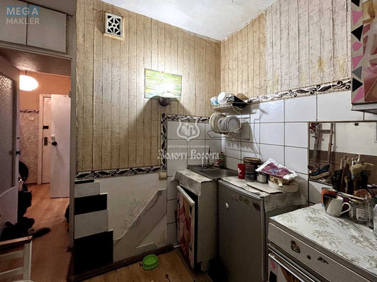 Продаж 1 кімнатної квартири (35,8/18,4/6,9), 1 пов. 9 пов. будинку, <a class="location-link" href="/kiev/" title="Недвижимость Київ">Київ</a>, <a class="location-link" href="/kiev/shevchenkovskij/" title="Недвижимость Шевченківський район">Шевченківський р-н</a>, Лукянівська вул., 11 (изображение 2)