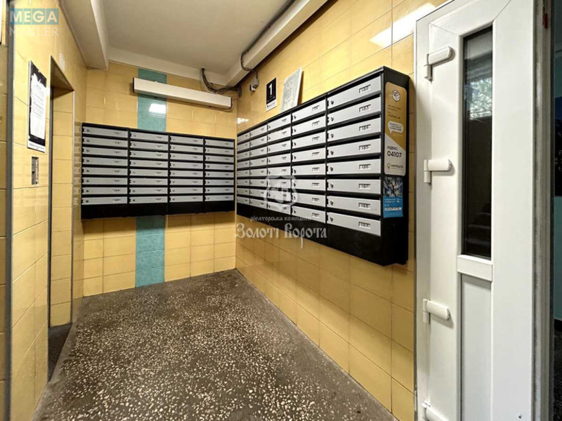 Продаж 1 кімнатної квартири (35,8/18,4/6,9), 1 пов. 9 пов. будинку, <a class="location-link" href="/kiev/" title="Недвижимость Київ">Київ</a>, <a class="location-link" href="/kiev/shevchenkovskij/" title="Недвижимость Шевченківський район">Шевченківський р-н</a>, Лукянівська вул., 11 (изображение 8)