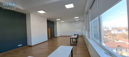 Оренда комерційної нерухомості, 70&nbsp;кв.м, под офис, <a class="location-link" href="/kiev/" title="Недвижимость Київ">Київ</a>, <a class="location-link" href="/kiev/dneprovskij/" title="Недвижимость Дніпровський район">Дніпровський р-н</a>, Евгения Сверстюка ул., 11 (изображение 2)