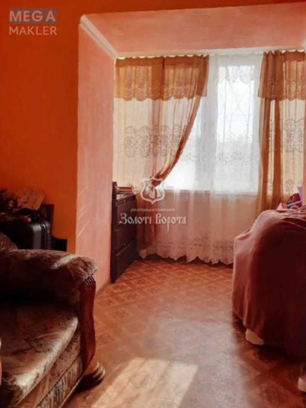Продаж 3 кімнатної квартири (74/35/12), 1 пов. 4 пов. будинку, <a class="location-link" href="/gogolev/" title="Недвижимость Гоголів">Гоголів</a>, Європейська, 5 (изображение 9)